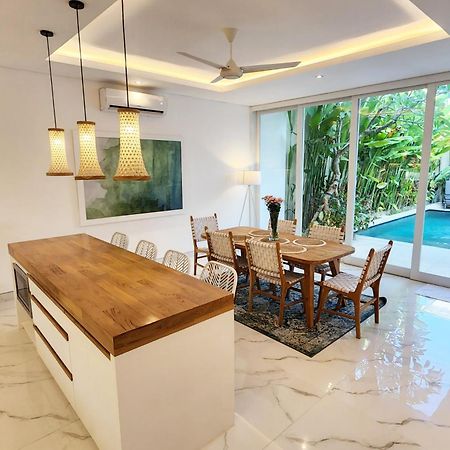 Villa Vana, Sitara Villa Group Seminyak Eksteriør billede